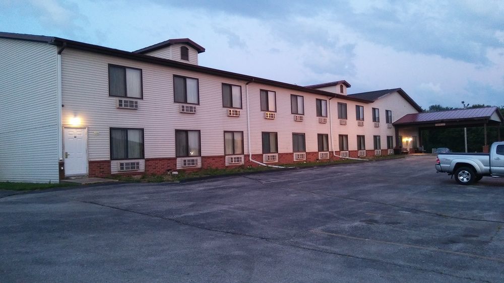 Sunset Inn Williamsburg Екстериор снимка