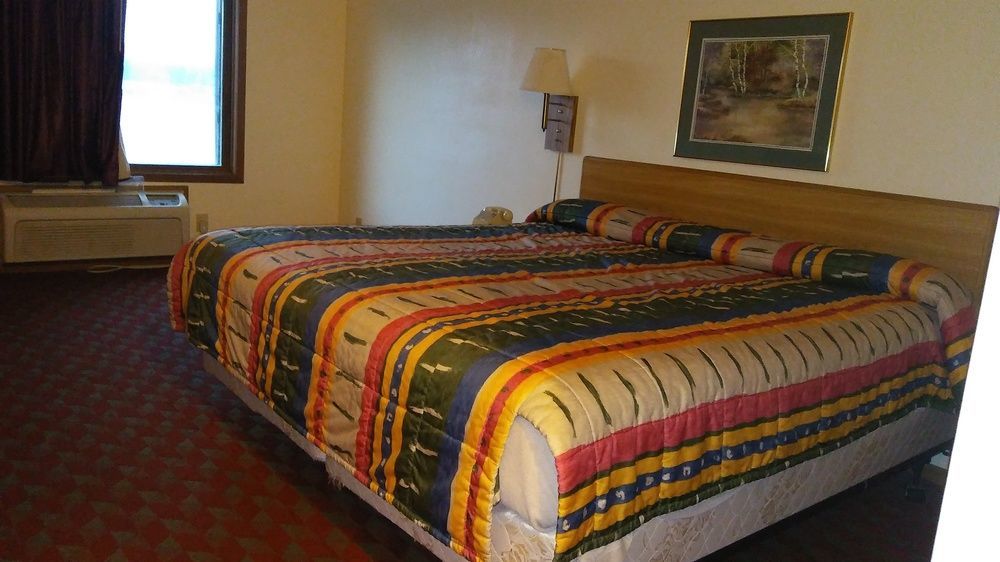 Sunset Inn Williamsburg Екстериор снимка